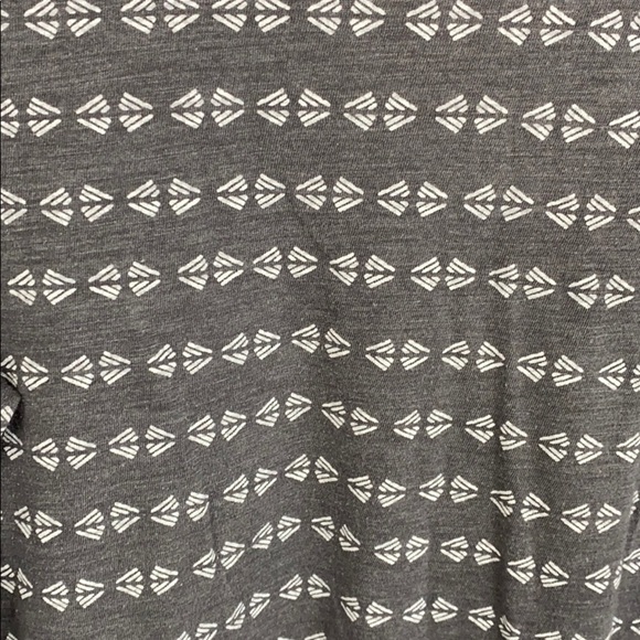 𝅺long sleeve T - Picture 3 of 5